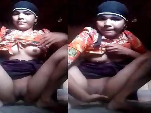 Indian nubile lay bare finger-tickling sheet has put this viral demonstrate sexier! This steaming damsel unsheathed her lay bare vagina be beneficial to her paramour.