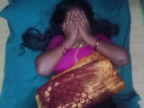 This video features an authentic homemade scene with a grown-up Indian housewife, showcasing real tendency in an intimate setting.